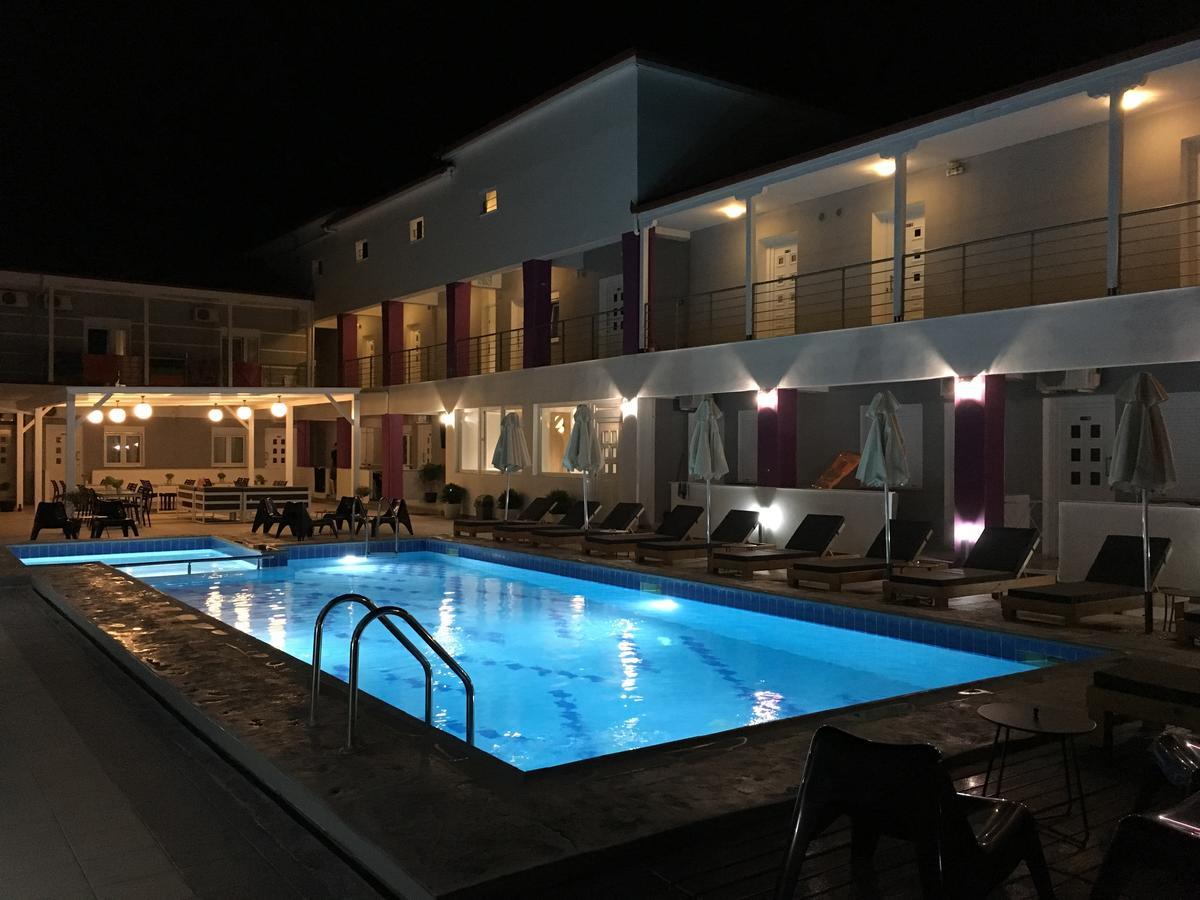 Aparthotel Philoxenia Earia Vrasná Exterior foto